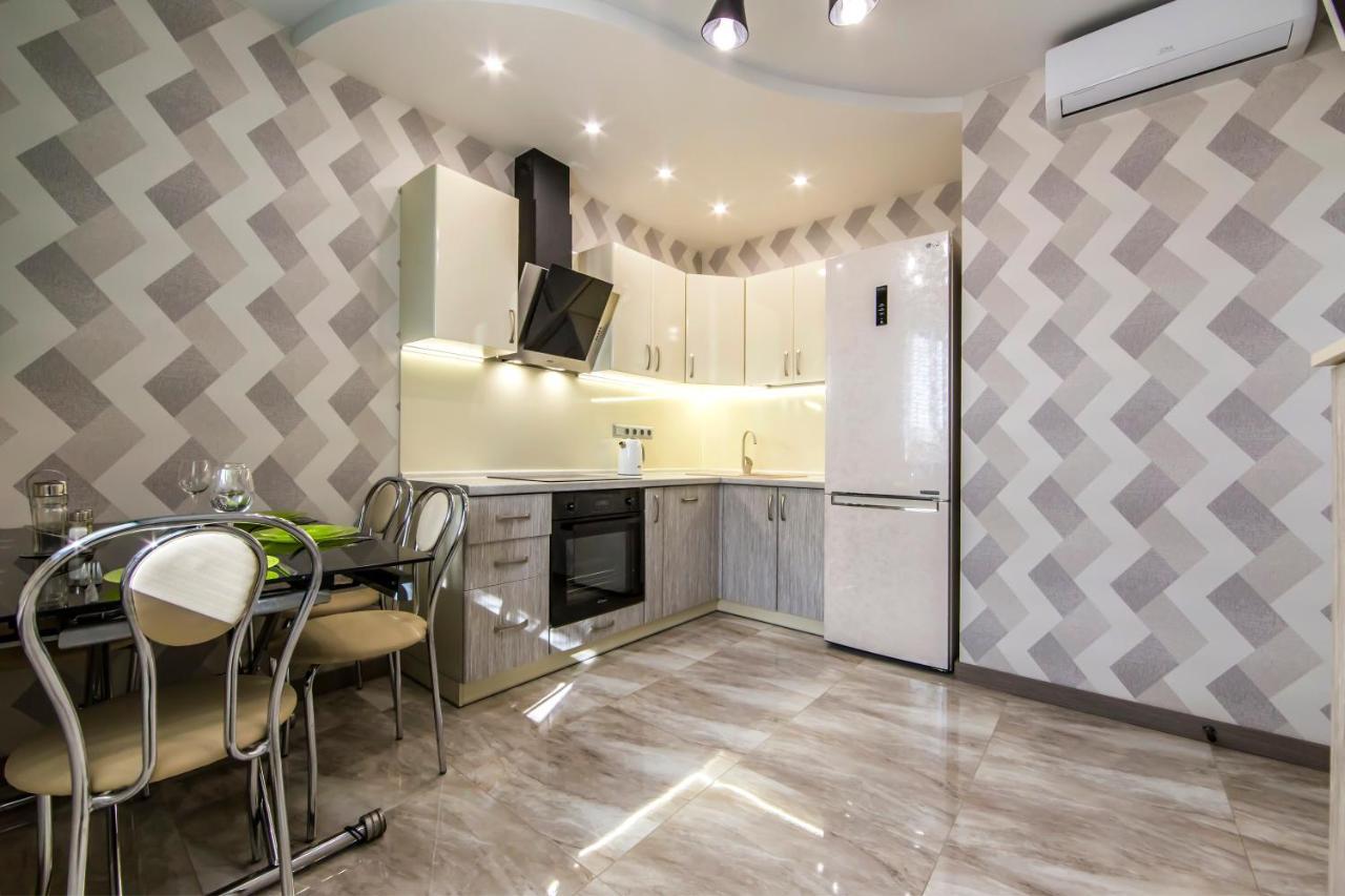 Стильна Квартира В Сучасному Комплексі Метро Нивки Kiev Esterno foto